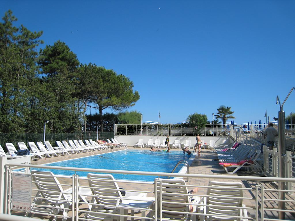 Residence Florida Каорле Екстериор снимка