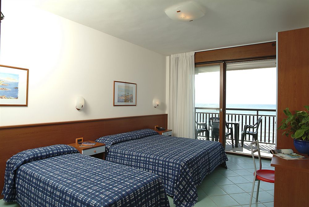 Residence Florida Каорле Екстериор снимка