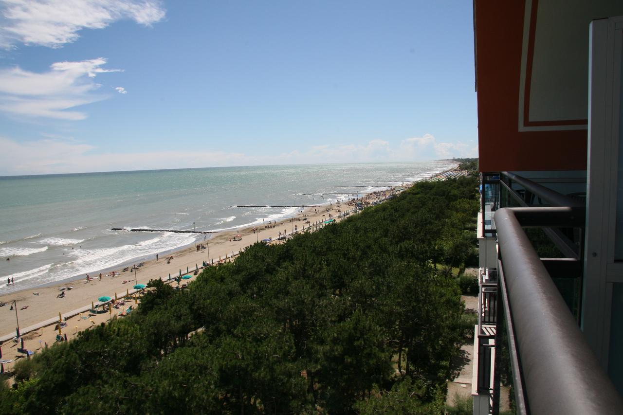 Residence Florida Каорле Екстериор снимка